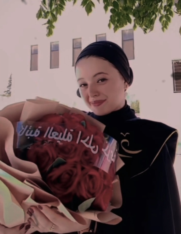 رحلة الكِاتبة الشابة