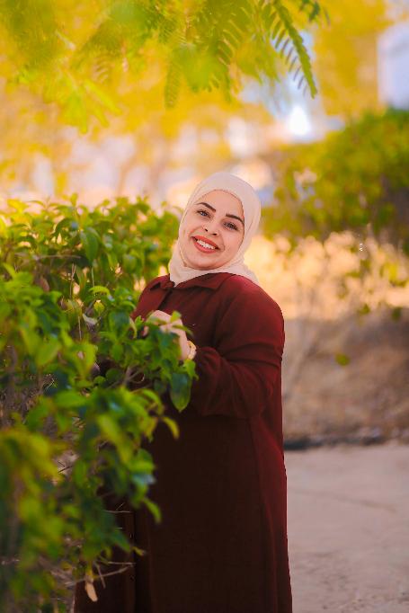 أنا بطلةُ تِلكَ الحكايه