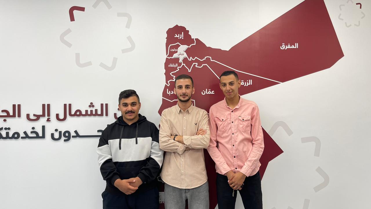 من بطلك